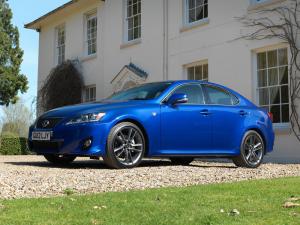 Lexus IS250 2010 года (UK)